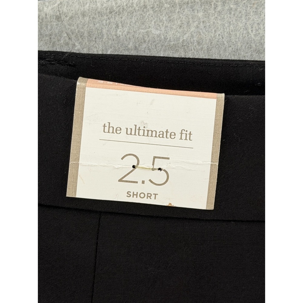 Chico's Size 2.5 L/14 Chino Shorts Bermuda Smooth Stretch Ultimate Fit Black NWT - Picture 4 of 11